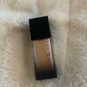 Huda Beauty Foundation